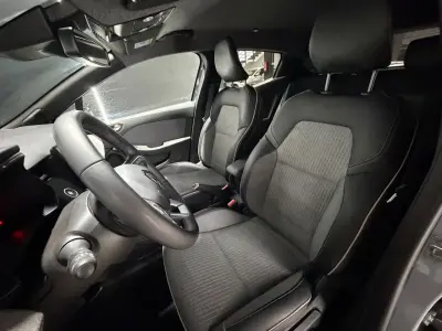 Renault Captur 2023 · foto 12