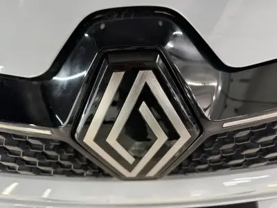 Renault Captur 2023 · foto 17