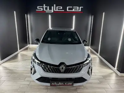 Renault Captur 2023 · foto 2