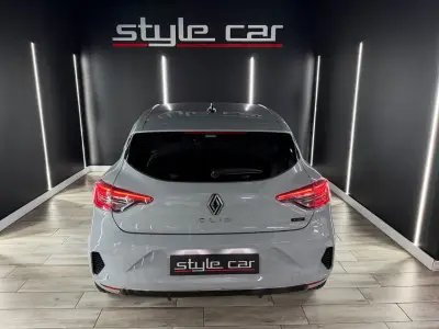 Renault Captur 2023 · foto 3