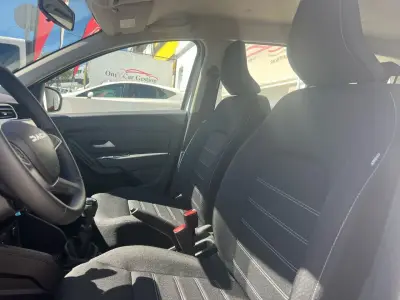 Dacia Duster 2024 · foto 9