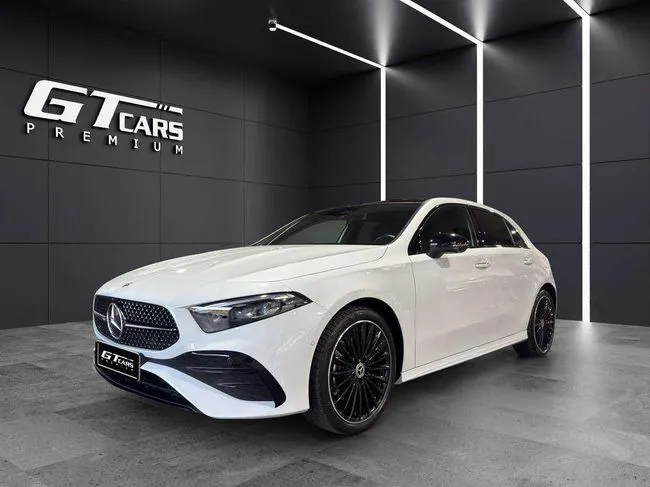 Mercedes-Benz Clase A 2026 en 2 islas · CEC