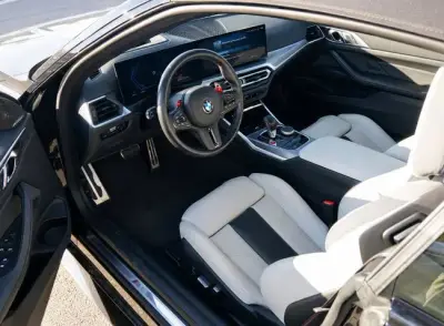 BMW M4 2024 · foto 13