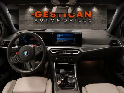 BMW M4 2024 · foto 12