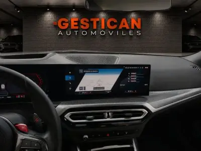 BMW M4 2024 · foto 15