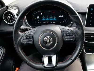 MG HS 2023 · foto 12