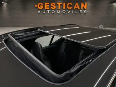 Volvo XC40 2021 · foto 6