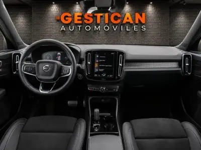 Volvo XC40 2021 · foto 7