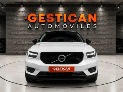 Volvo XC40 2021 · foto 3