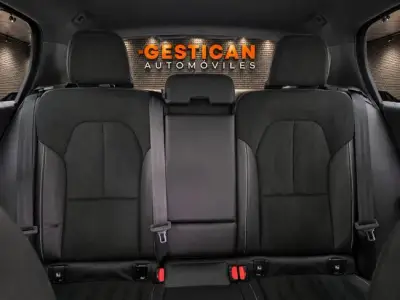 Volvo XC40 2021 · foto 14