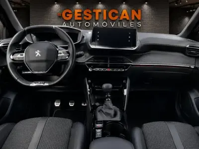 Peugeot 208 2021 · foto 10