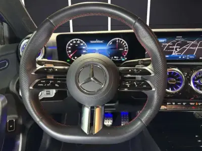 Mercedes-Benz Clase A 2025 · foto 11
