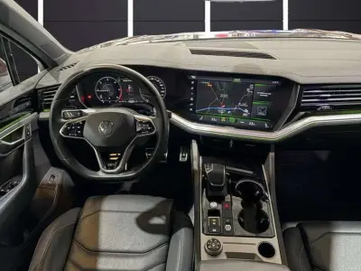Volkswagen Touareg 2021 · foto 10