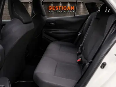 Toyota Corolla 2021 · foto 8