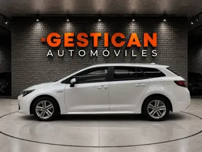 Toyota Corolla 2021 · foto 3