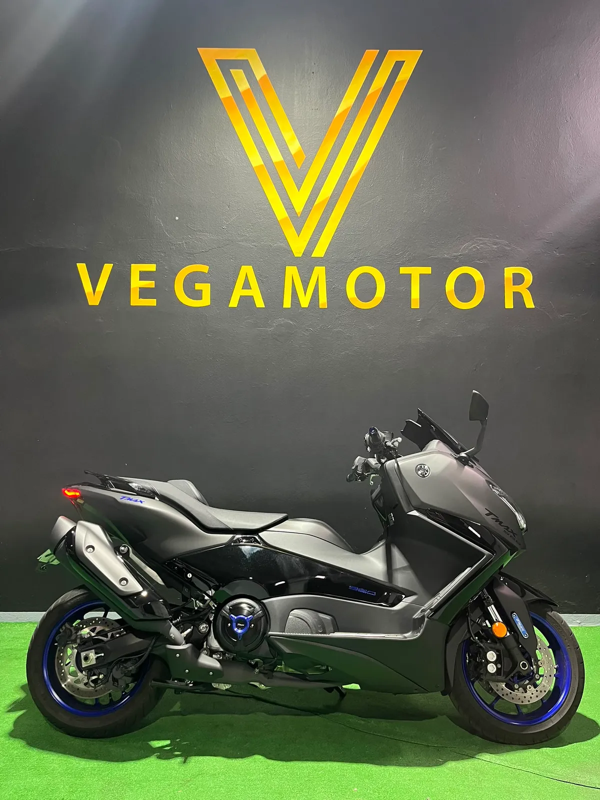 YAMAHA TMAX 560 en Gran Canaria · CEC