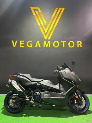 YAMAHA TMAX 560 2025 en Gran Canaria · CEC