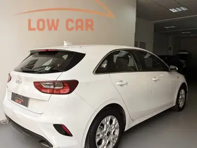 KIA Ceed 2022 · foto 4