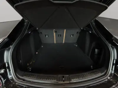 Porsche Macan 2023 · foto 18
