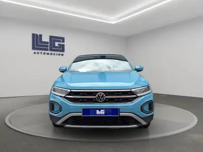 Volkswagen T-Roc 2022 · foto 3