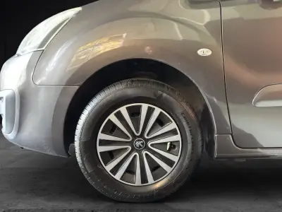 Peugeot Partner 2017 · foto 12