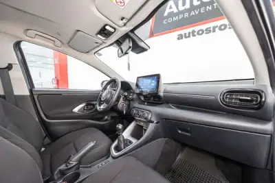 Toyota Yaris 2024 · foto 6