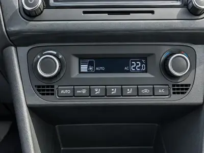 Volkswagen Polo 2012 · foto 12