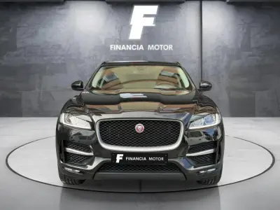Jaguar F-Pace 2017 · foto 2
