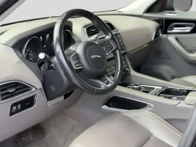 Jaguar F-Pace 2017 · foto 6