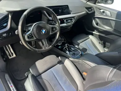 BMW Serie 1 2023 · foto 7