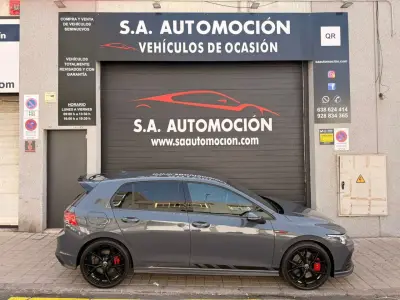 Volkswagen Golf GTI 2022 · foto 2