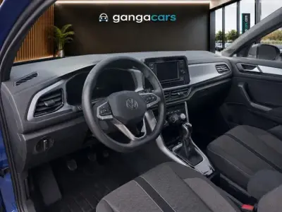 Volkswagen T-Roc 2023 · foto 7