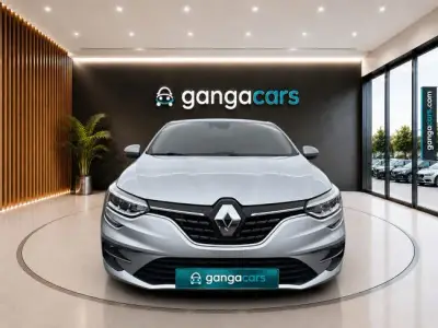 Renault Megane 2024 · foto 3