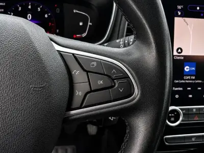 Renault Megane 2024 · foto 9