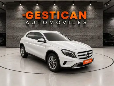 Mercedes-Benz GLA 2017 · foto 4