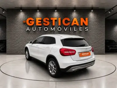Mercedes-Benz GLA 2017 · foto 8