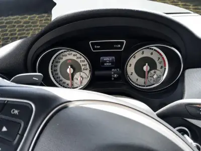 Mercedes-Benz GLA 2017 · foto 11