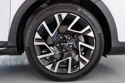 KIA Xceed 2023 · foto 8