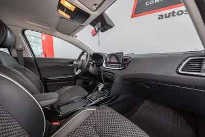 KIA Xceed 2023 · foto 6