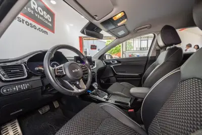 KIA Xceed 2023 · foto 4