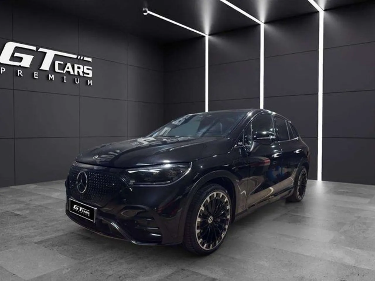 Mercedes-Benz EQE SUV 2025 en 2 islas · CEC
