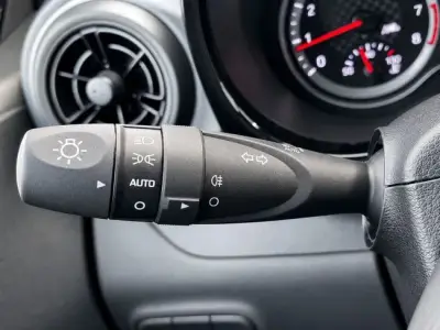 Hyundai i10 2023 · foto 11