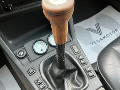 BMW Serie 3 1990 · foto 11