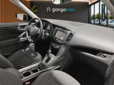 Opel Zafira Tourer 2018 · foto 9