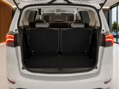 Opel Zafira Tourer 2018 · foto 11