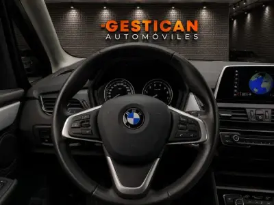 BMW Serie 2 Active Tourer 2021 · foto 5
