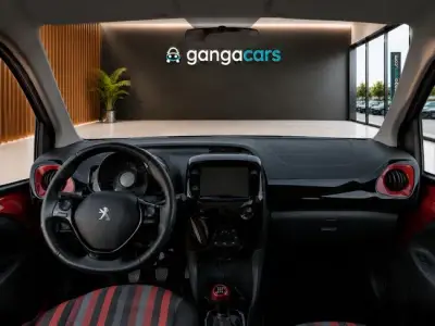 Peugeot 108 2021 · foto 4