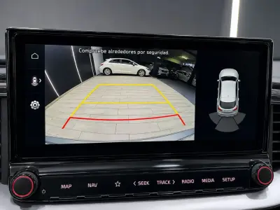 KIA Xceed 2021 · foto 12