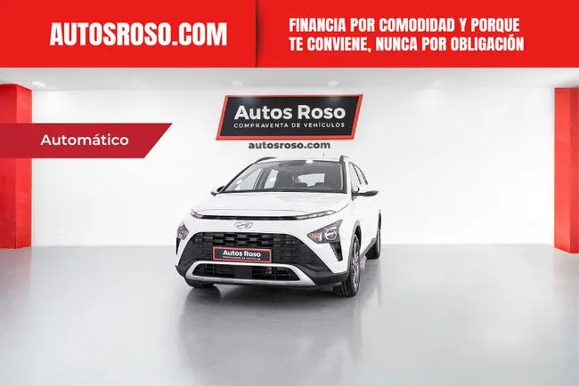 Hyundai Bayon 2023 en 3 islas · CEC