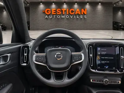 Volvo XC40 2022 · foto 10